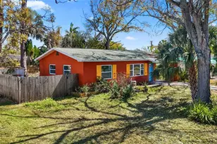 2706 46th St S, Gulfport, FL 33711 - Photo 2