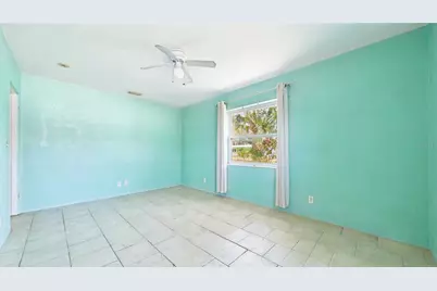 2706 46th Street S, Gulfport, FL 33711 - Photo 16