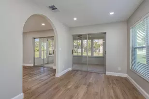 10608 Salamanca Dr, Port Richey, FL 34668 - Photo 10