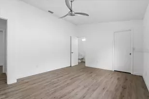 9430 Patricia Ct, Seminole, FL 33776 - Photo 38