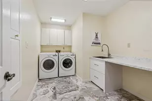 7026 Pinehaven Dr, Lakeland, FL 33810 - Photo 16