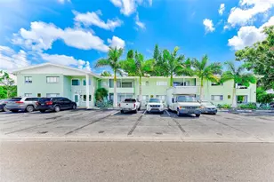 1329 Drew St, Clearwater, FL 33755 - Photo 6