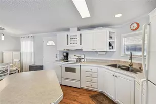 34504 Rose Dr N, Pinellas Park, FL 33781 - Photo 12
