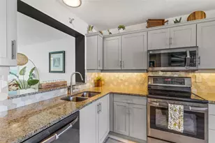 4460 Fairways Blvd, Bradenton, FL 34209 - Photo 8