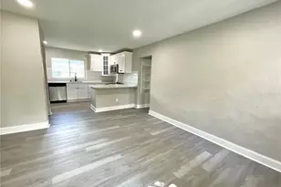 2102 E Caracas St, Tampa, FL 33610 - Photo 8