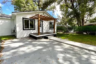 2102 E Caracas St, Tampa, FL 33610 - Photo 2