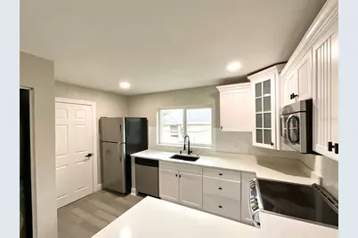 2102 E Caracas Street, Tampa, FL 33610 - Photo 24