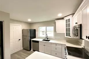 2102 E Caracas St, Tampa, FL 33610 - Photo 24