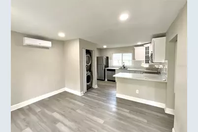 2102 E Caracas Street, Tampa, FL 33610 - Photo 18