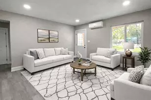 2102 E Caracas St, Tampa, FL 33610 - Photo 14