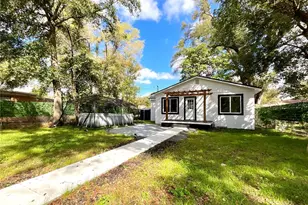 2102 E Caracas St, Tampa, FL 33610 - Photo 36