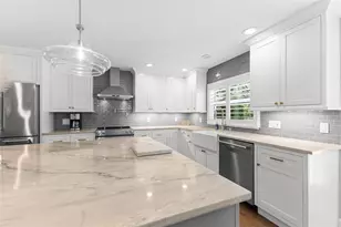 11 Birdie Ln, Palm Harbor, FL 34683 - Photo 18