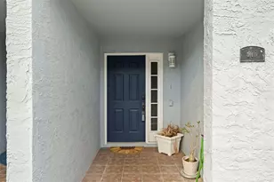 545 Pinellas Bayway S, Tierra Verde, FL 33715 - Photo 2
