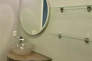 16179 Rambling Vine Dr E, Tampa, FL 33624 - Photo 18