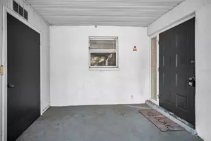 2664 Sunny Breeze Ave, Largo, FL 33770 - Photo 6