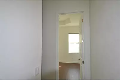 5732 Biscayne Court, New Port Richey, FL 34652 - Photo 12