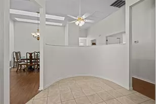 2014 Golf View Dr, Tarpon Springs, FL 34689 - Photo 12