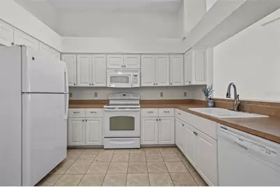 2014 Golfview Drive #2014, Tarpon Springs, FL 34689 - Photo 8