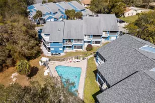 2014 Golf View Dr, Tarpon Springs, FL 34689 - Photo 32