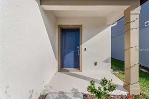 30555 Thunderbird Dr, Wesley Chapel, FL 33545 - Photo 2