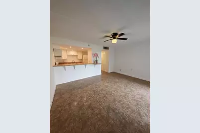 5820 N Church Avenue #112, Tampa, FL 33614 - Photo 4