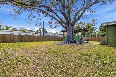 10776 124th Avenue N, Seminole, FL 33778 - Photo 32