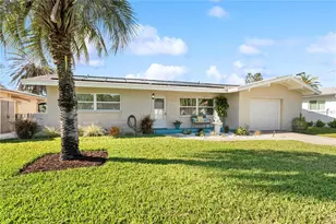 632 Shore Dr, Largo, FL 33771 - Photo 2