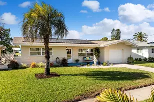 632 Shore Dr, Largo, FL 33771 - Photo 68