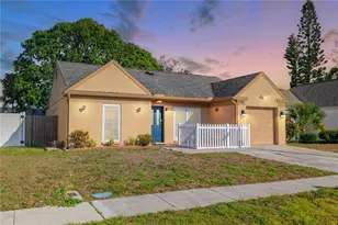 12181 74th St, Largo, FL 33773 - Photo 1