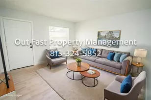 11312 N 52nd St, Tampa, FL 33617 - Photo 2