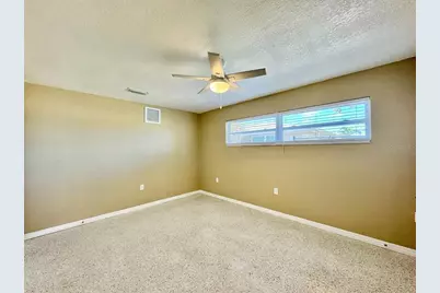 4121 Headsail Drive, New Port Richey, FL 34652 - Photo 16