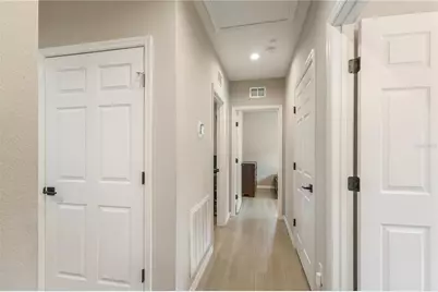 305 W 9th Street, Lakeland, FL 33805 - Photo 18