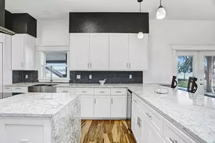 14224 Lorraine Ct, Dade City, FL 33525 - Photo 14