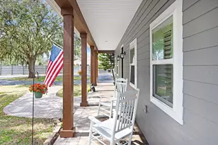 14224 Lorraine Ct, Dade City, FL 33525 - Photo 2