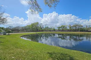 10265 Gandy Blvd N, Saint Petersburg, FL 33702 - Photo 46