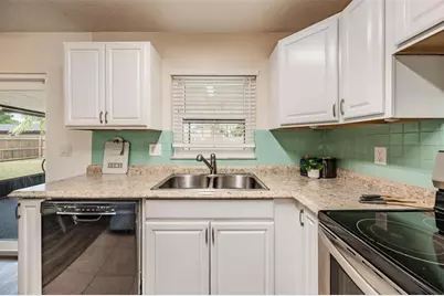 13929 Pathfinder Drive, Tampa, FL 33625 - Photo 12