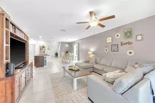 9434 Lemon Drop Loop, Sun City Center, FL 33573 - Photo 18