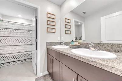 9434 Lemon Drop Loop, Sun City Center, FL 33573 - Photo 32