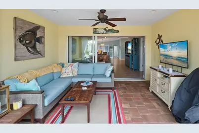 2121 Burgos Drive, Sarasota, FL 34238 - Photo 8