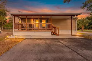 9633 Jim St, Hudson, FL 34669 - Photo 2