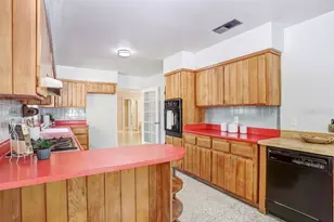 1600 Pinewood Dr, Clearwater, FL 33756 - Photo 10