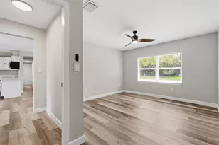 3951 Porpoise Dr SE, Saint Petersburg, FL 33705 - Photo 14