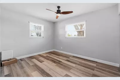 3951 Porpoise Drive SE, Saint Petersburg, FL 33705 - Photo 16
