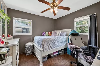 306 E Hydrangia Street, Tampa, FL 33612 - Photo 16