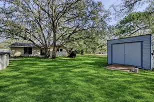 10821 Candy Ln, New Port Richey, FL 34654 - Photo 24