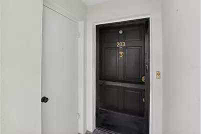 131 Bluff View Drive #203, Belleair Bluffs, FL 33770 - Photo 4