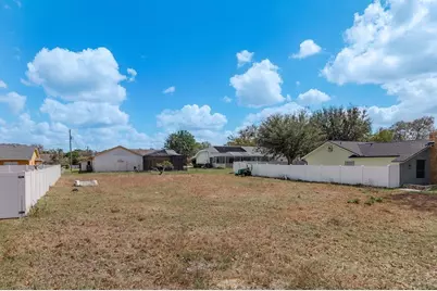 2374 Restmere, Spring Hill, FL 34609 - Photo 4