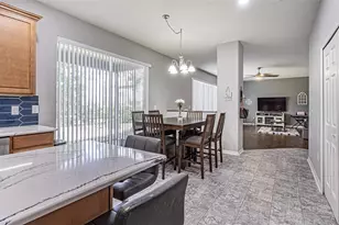 11314 Callaway Pond Dr, Riverview, FL 33579 - Photo 10