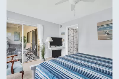 617 Windrush Bay Drive #617, Tarpon Springs, FL 34689 - Photo 14