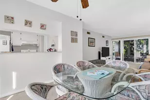 617 Windrush Bay Dr, Tarpon Springs, FL 34689 - Photo 6